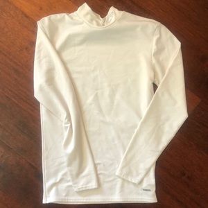 High neck insulated under shirt small. Smoke free